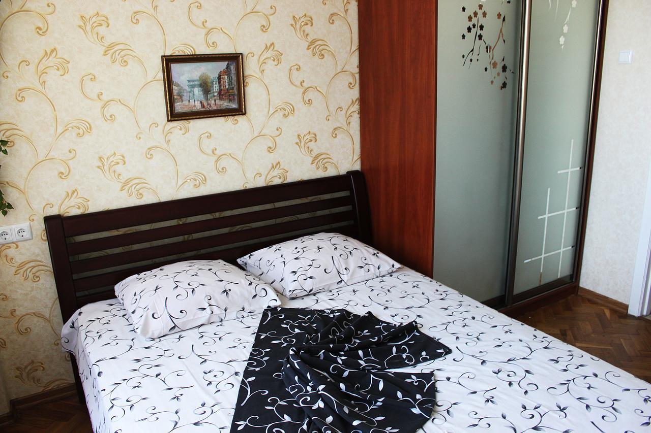 Apartments On Pechersk Kiev Esterno foto